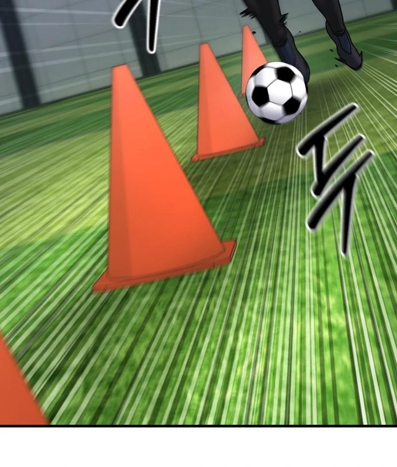 The genius midfielder’s passes are special chapter 27 page 44