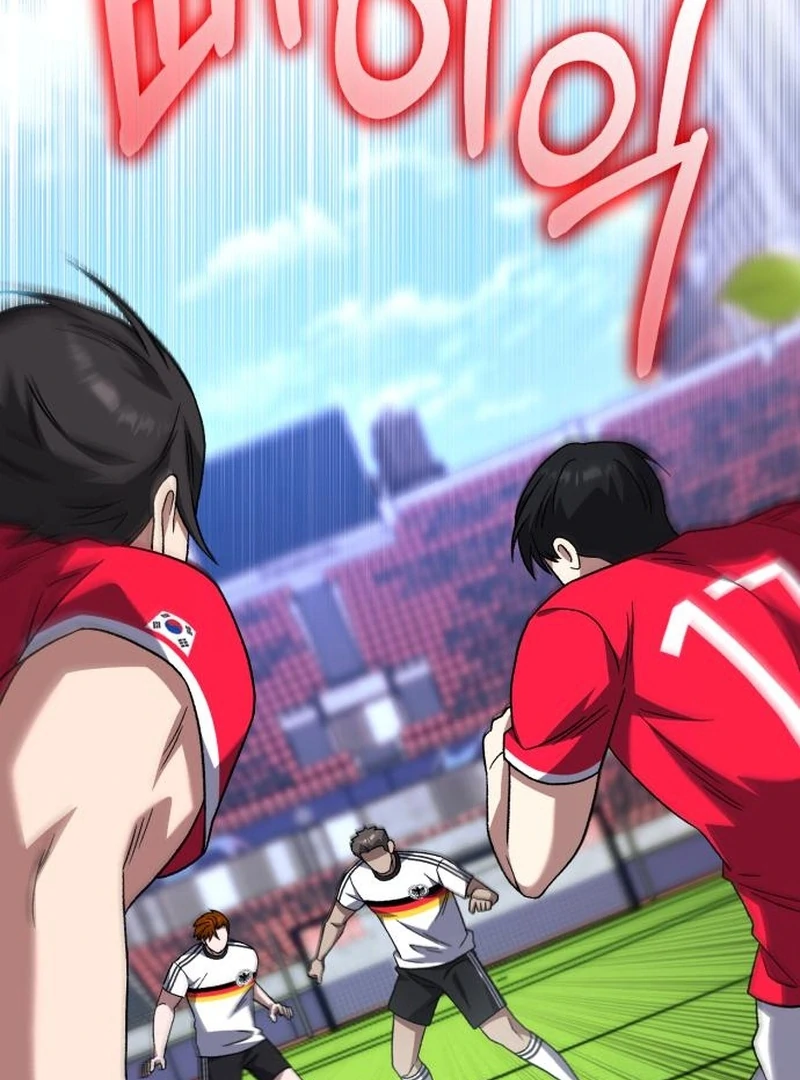 The genius midfielder’s passes are special chapter 28 page 176